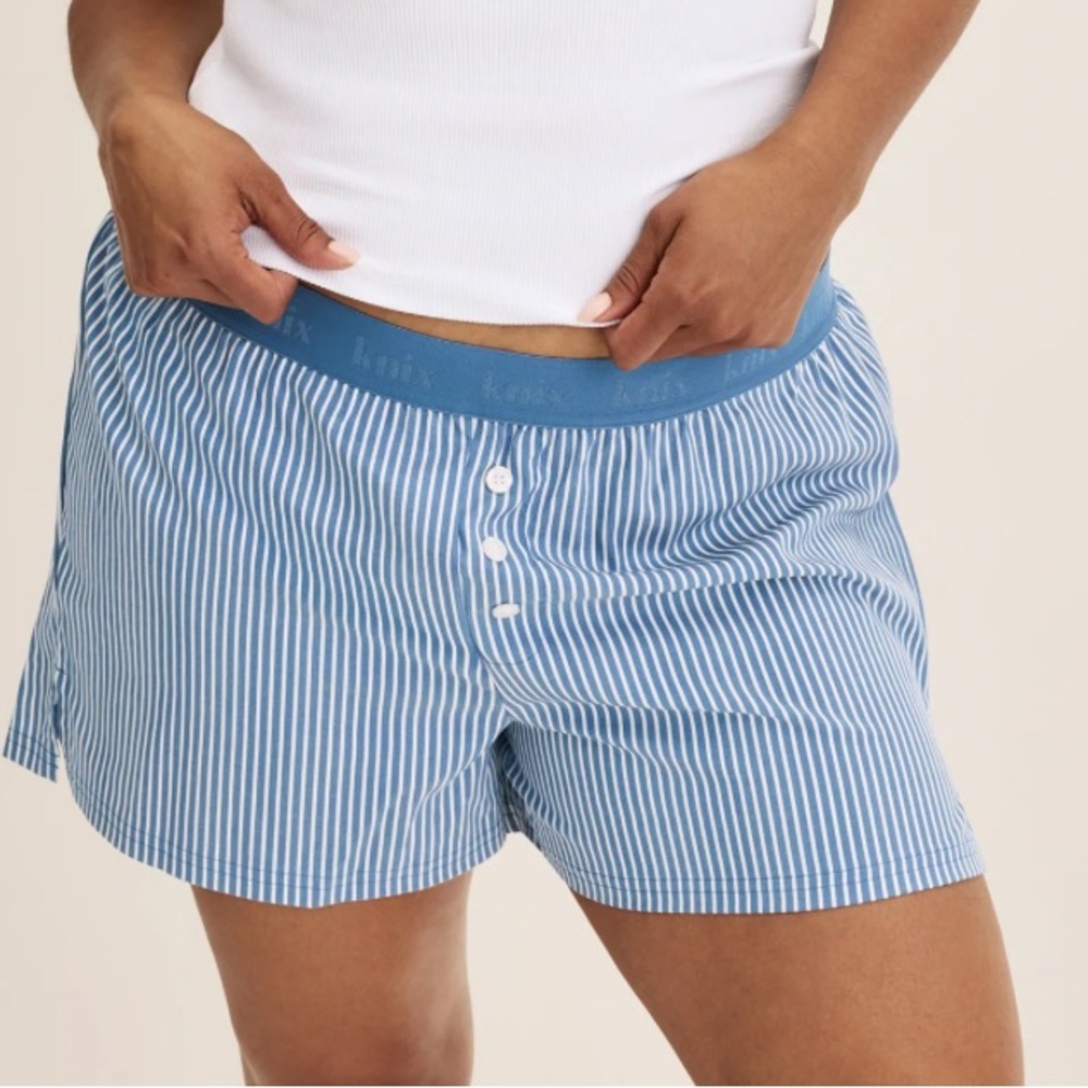 77. KNIX OVERNIGHT LEAKPROOF PJ SHORTS